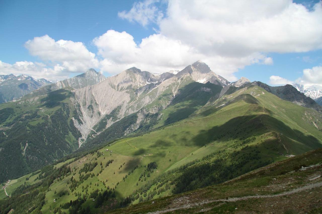 ホテル Well-Dorado Kals-am Großglockner エクステリア 写真